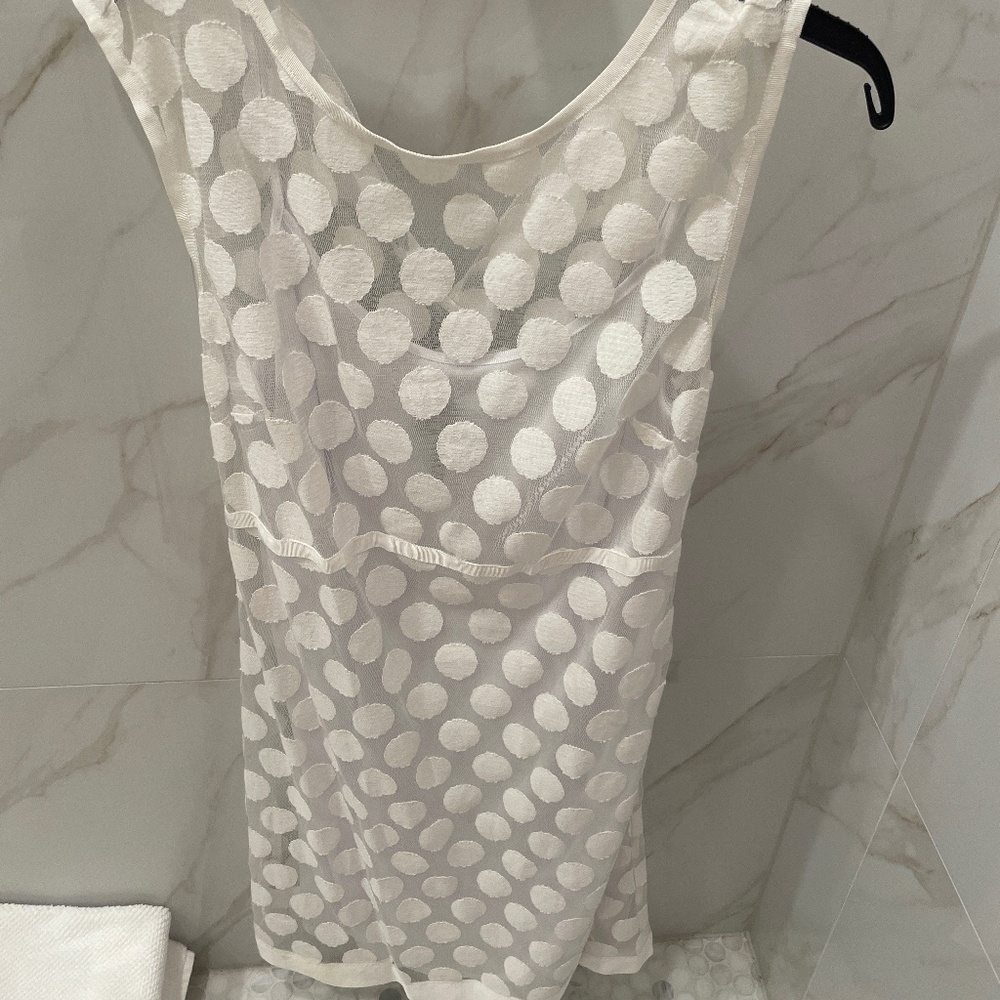 Laundry brand white dress with attached slip never worn
